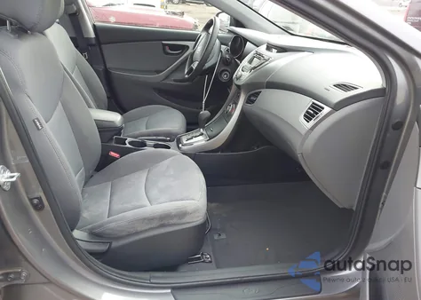 2013 Hyundai Elantra Gls/Limited z USA, uszkodzony, nr VIN 5NPDH4AE1DH218453